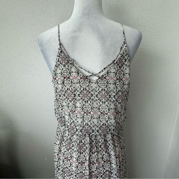 Sienna Sky Maxi Dress Black White Pattern Strappy Flowy V Neck SZ L - Picture 10 of 14